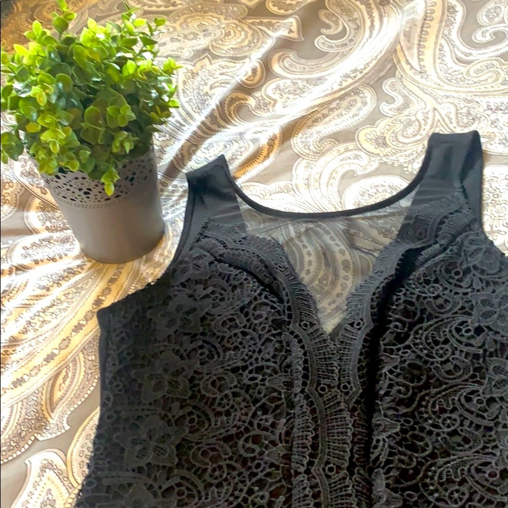 Black LULU’S bodysuit